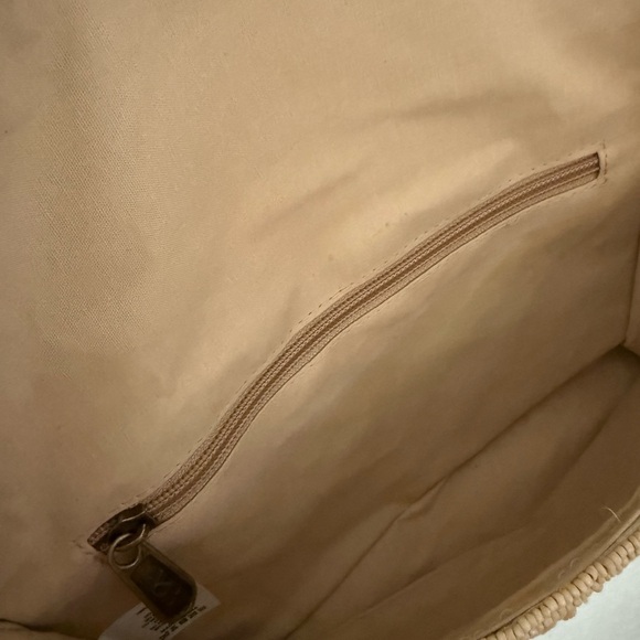 Chic Leopard Pattern Shoulder Bag - Picture 6 of 7